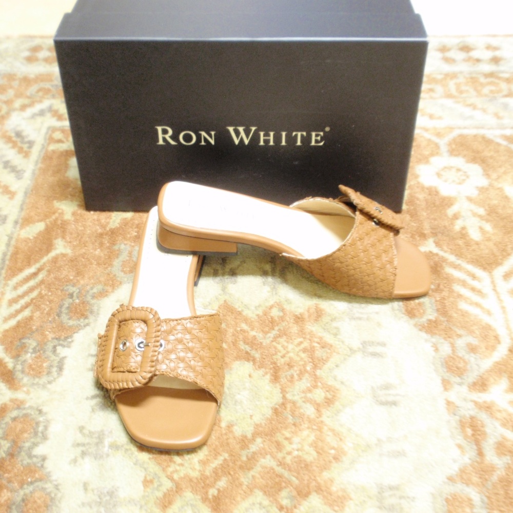 Ron White Benita Cognac Leather Woven Flat Sandals size 37.5 / 7 US / New In Box